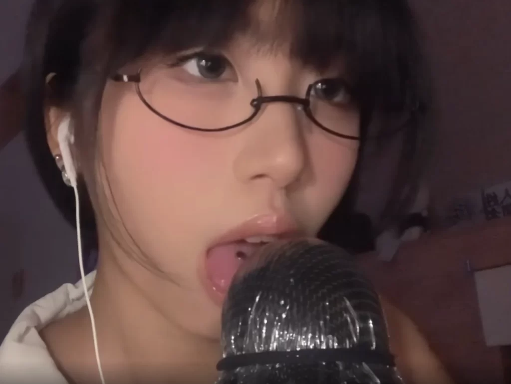 沉浸式感官之旅：深度解析小0觉觉猪《甜麦无遮版》ASMR艺术-橘喵喵